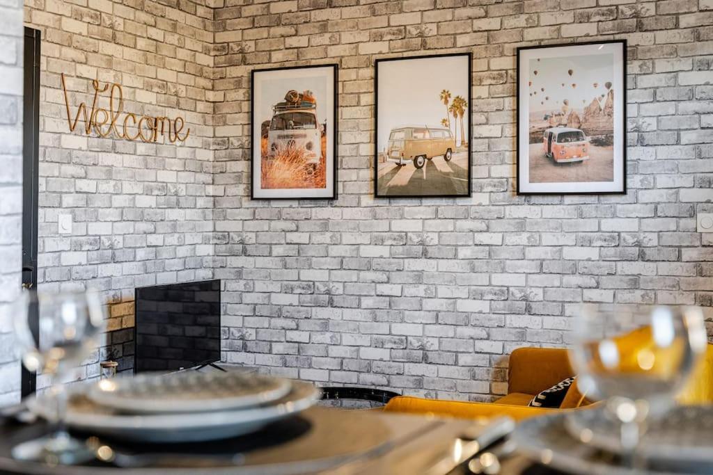 Apartment La Factory, De ! *